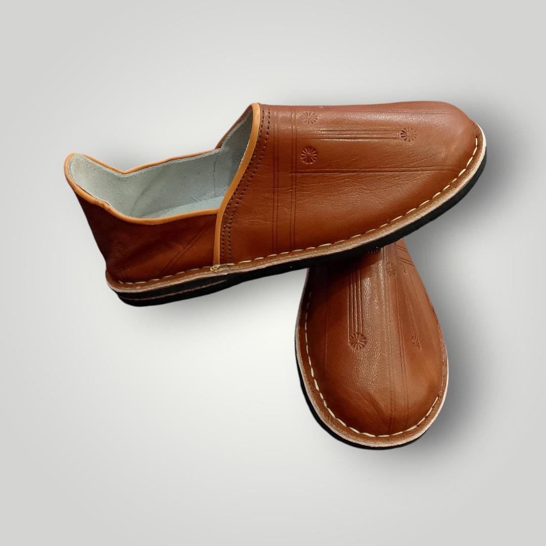 Handmade Moroccan Leather Babouche Stylish Brown Slippers Men Handmade Moroccan Leather Babouche Stylish Brown Slippers Men