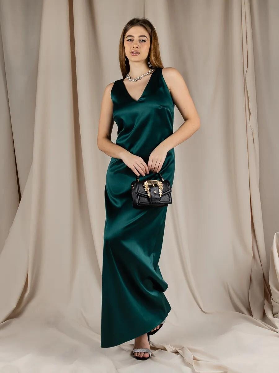 V Neck Silk Satin Maxi Dress Elegant Sleeveless V Neck Silk Satin Maxi Dress Elegant Sleeveless
